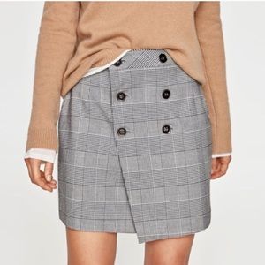 Zara Skirts - Zara plaid button skirt size M Zara Skirts - Zara plaid button skirt size M